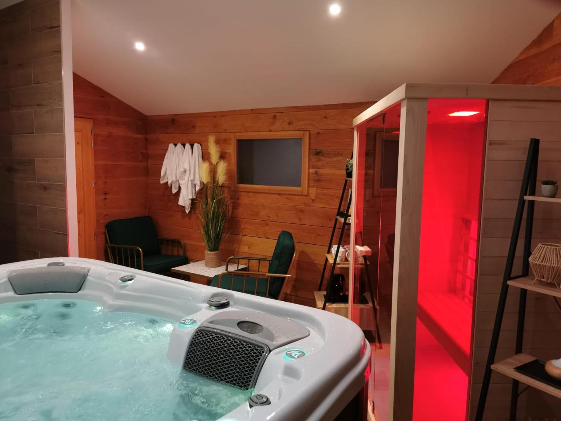 Le Chalet Du Pere Michel, Jacuzzi, Sauna, Jardin La Bresse Exterior photo